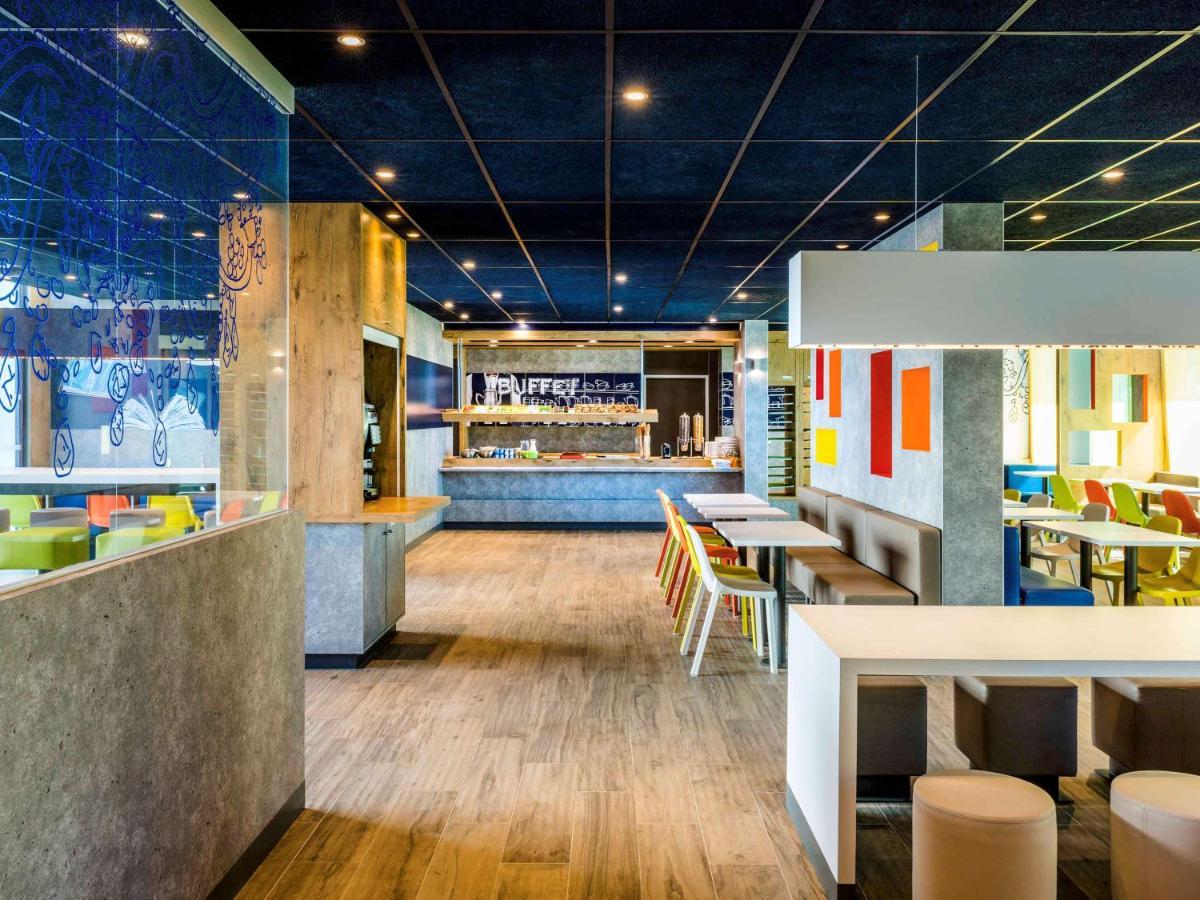 ibis budget Saint Quentin Yvelines - Vélodrome Montigny-le-Bretonneux Exterior foto
